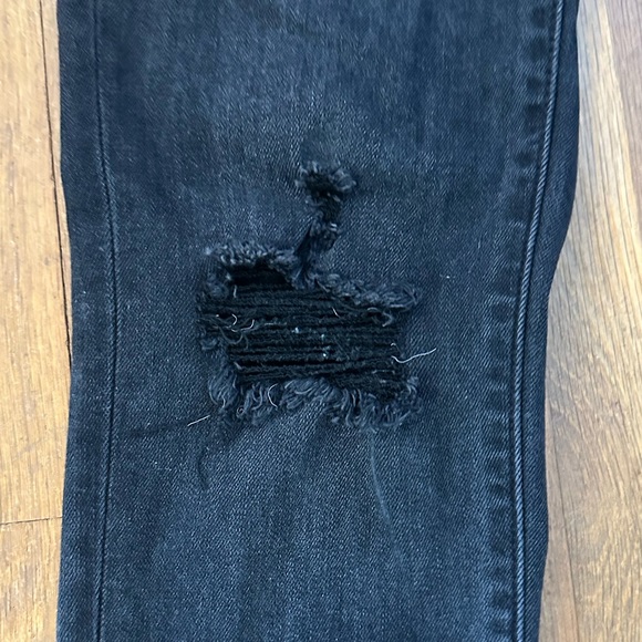 Flying Monkey | Women’s black distressed skinny jeans - Picture 7 of 16